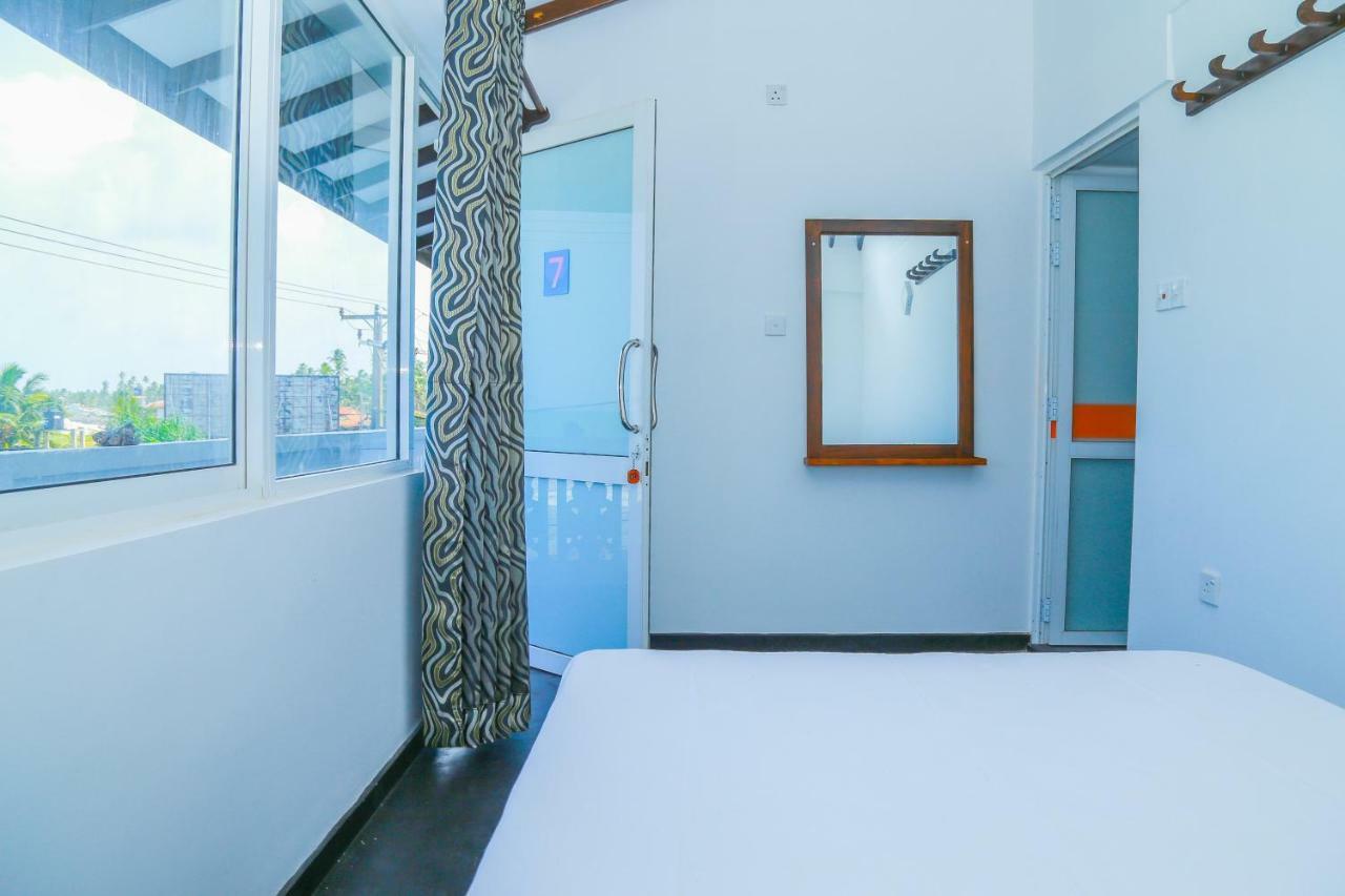 היקדואה Hikka Ocean Resort מראה חיצוני תמונה